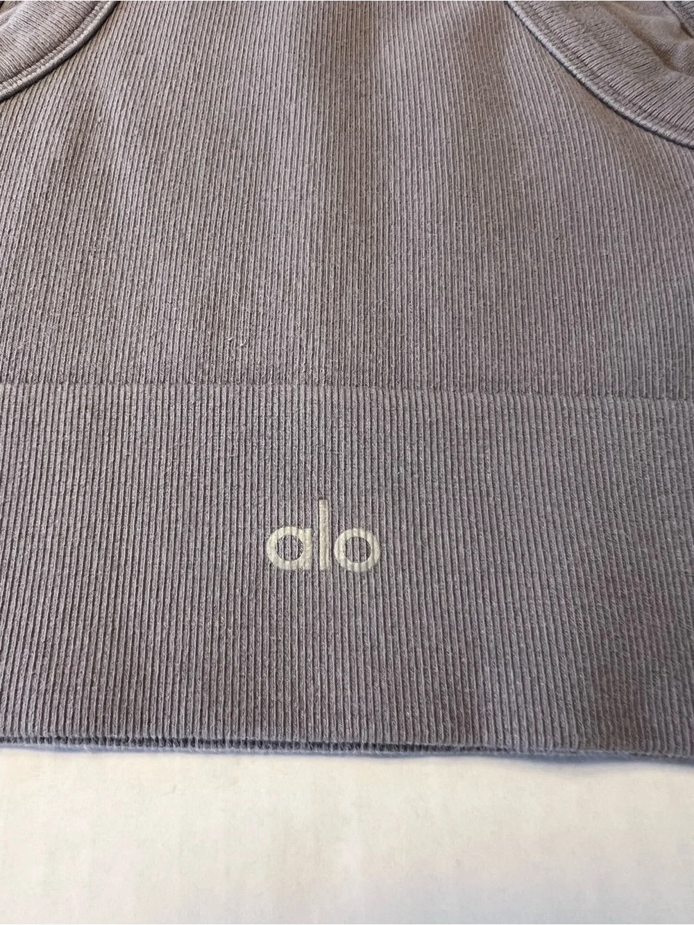 Alo Yoga Seamless Delight High Neck Workout Top Gray Size M